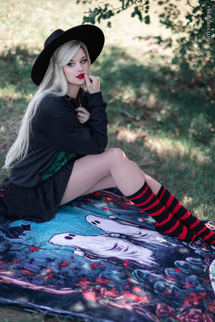 Creepy Crew Socks [Red/Black Stripes] - socks & stockings - VampireFreaks - VampireFreaks