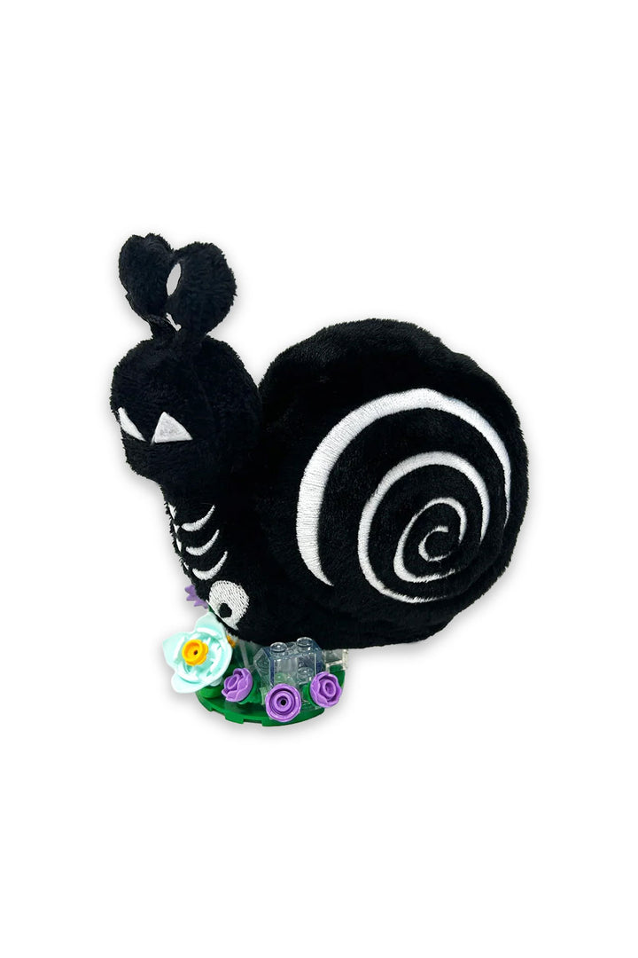 Goth skeleton snail keychain accessory