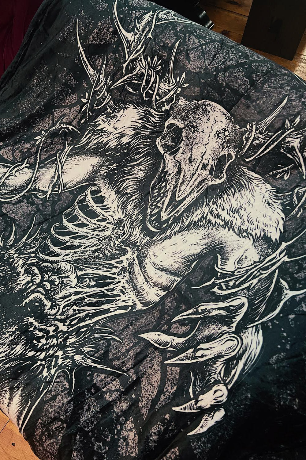 gothic deer skull blanket