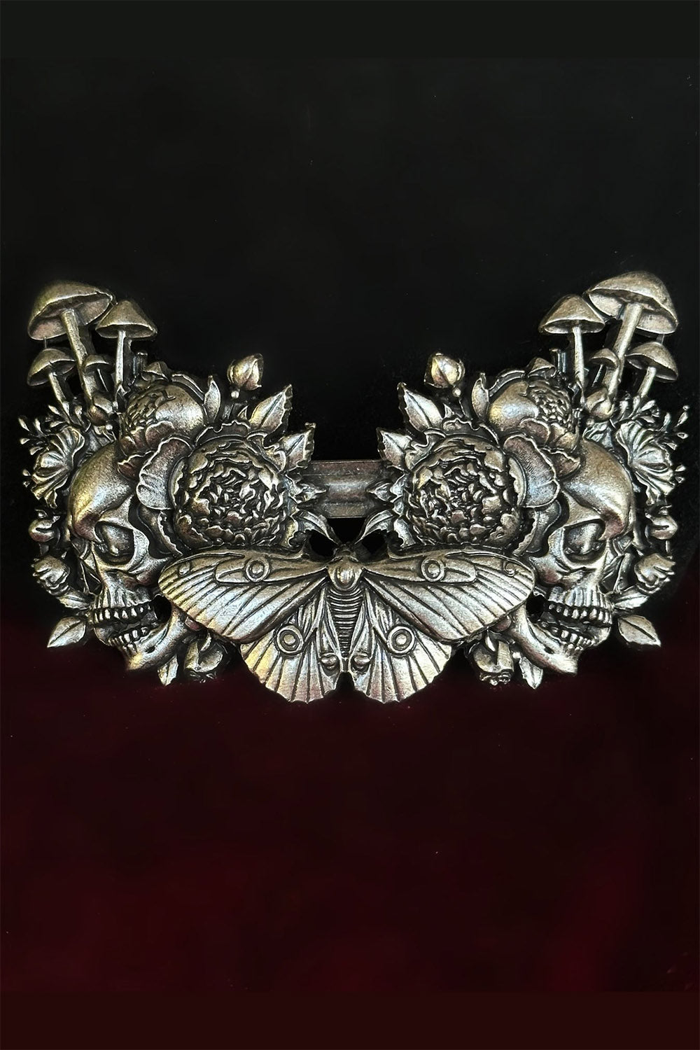 dark cottagecore hair clip