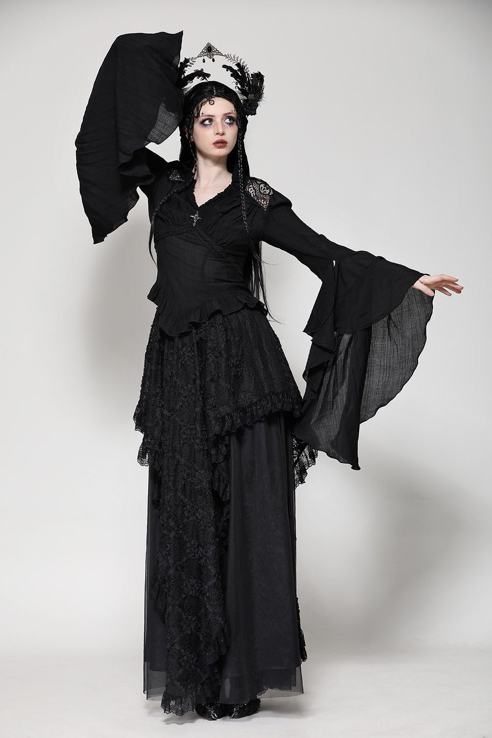Beastly Long Bell Sleeve Blouse – VampireFreaks