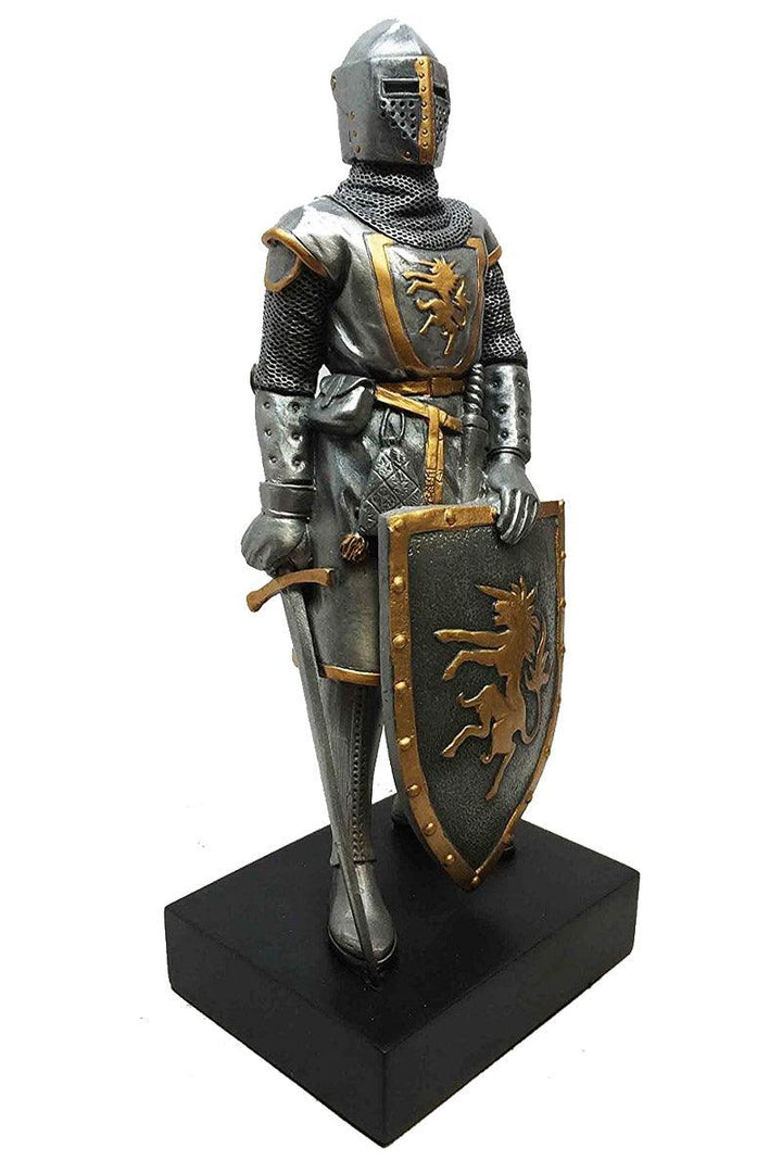 Dark Knight Statue - toys - VampireFreaks - Pacific Giftware