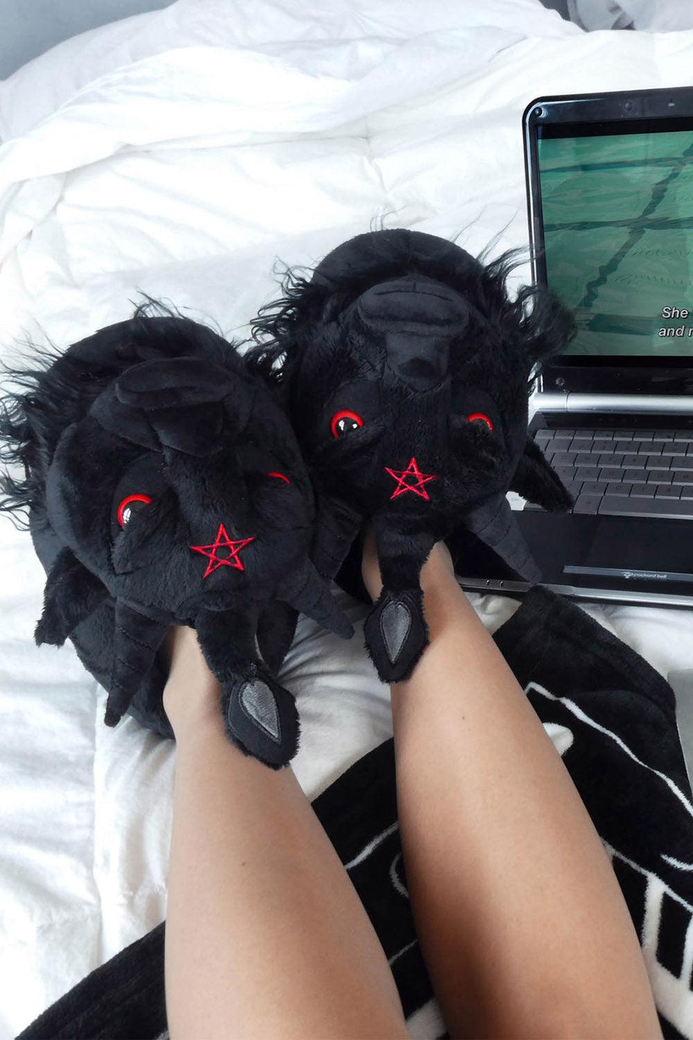 Dark Lord Slippers - mens shoes - VampireFreaks - Killstar