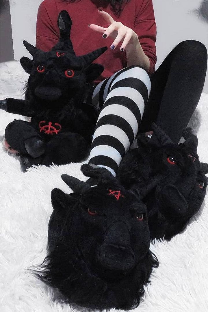 Dark Lord Slippers - mens shoes - VampireFreaks - Killstar