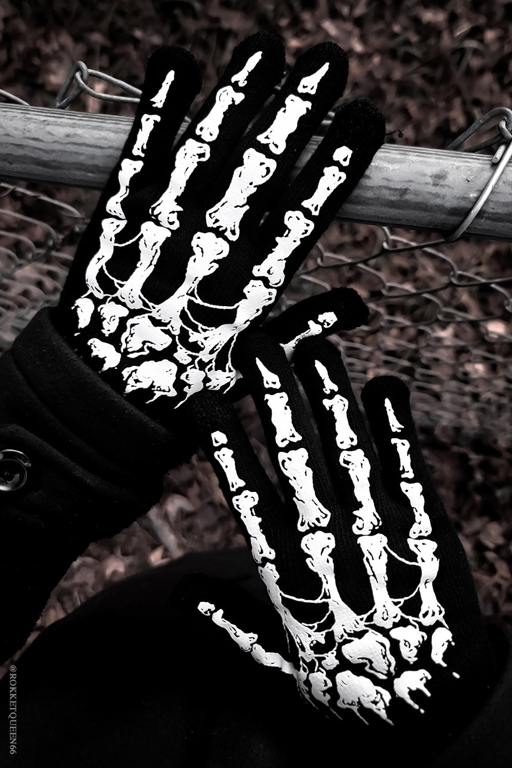 Dead Inside Skeleton Gloves [Full Finger] - gloves & armwarmers - VampireFreaks - VampireFreaks