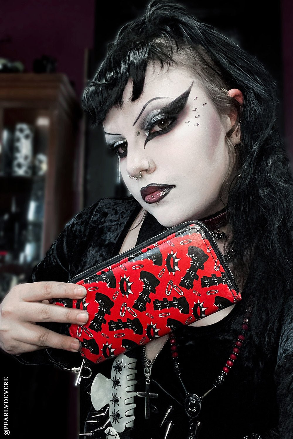 womens punk wallet with gothic shoe pattern