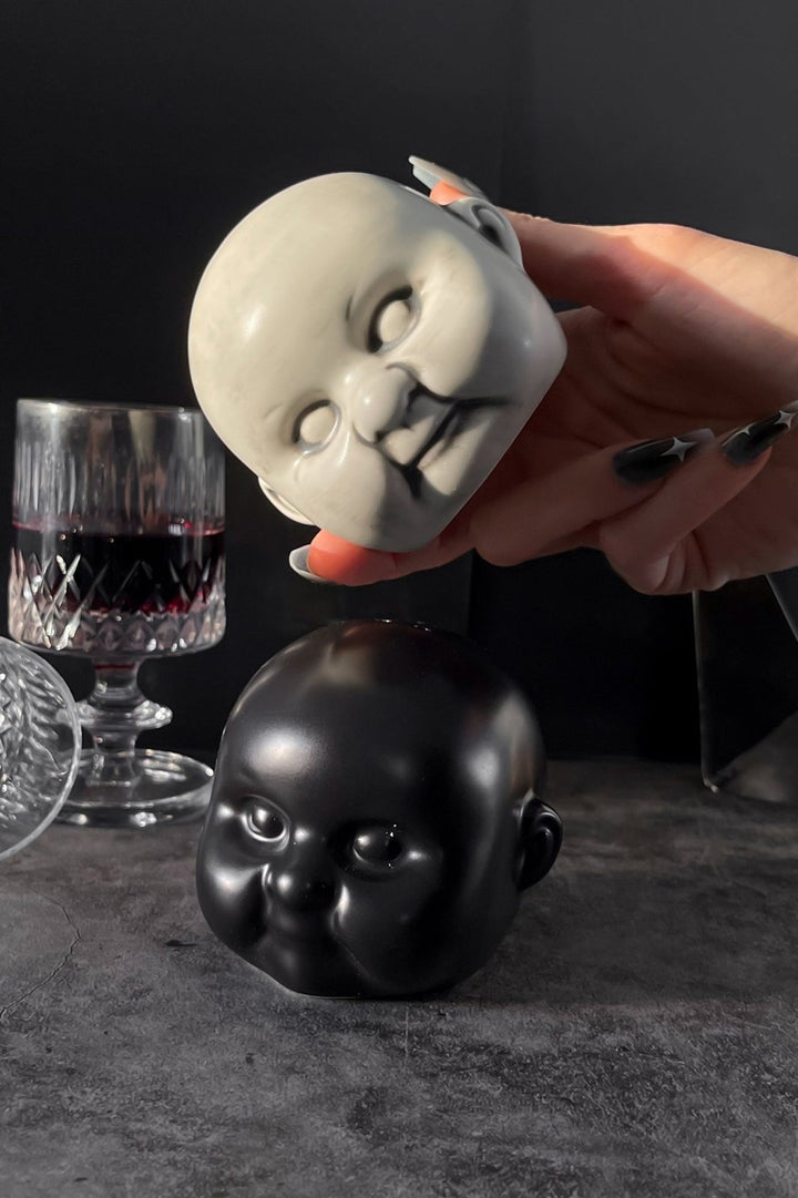 Dolls Head Salt & Pepper Shaker Set - housewares - VampireFreaks - Killstar