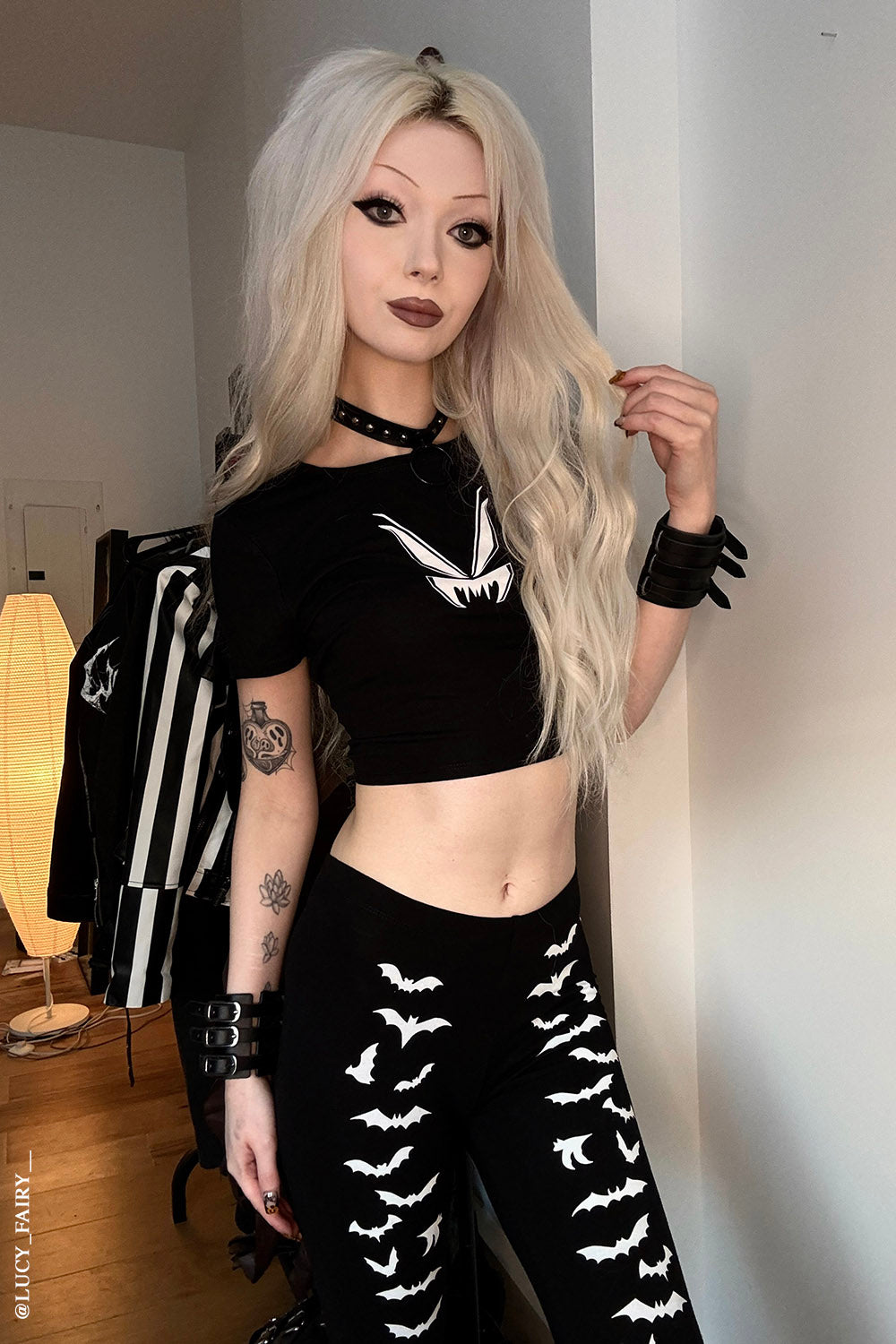 Vampire Bat Leggings [White Bats]