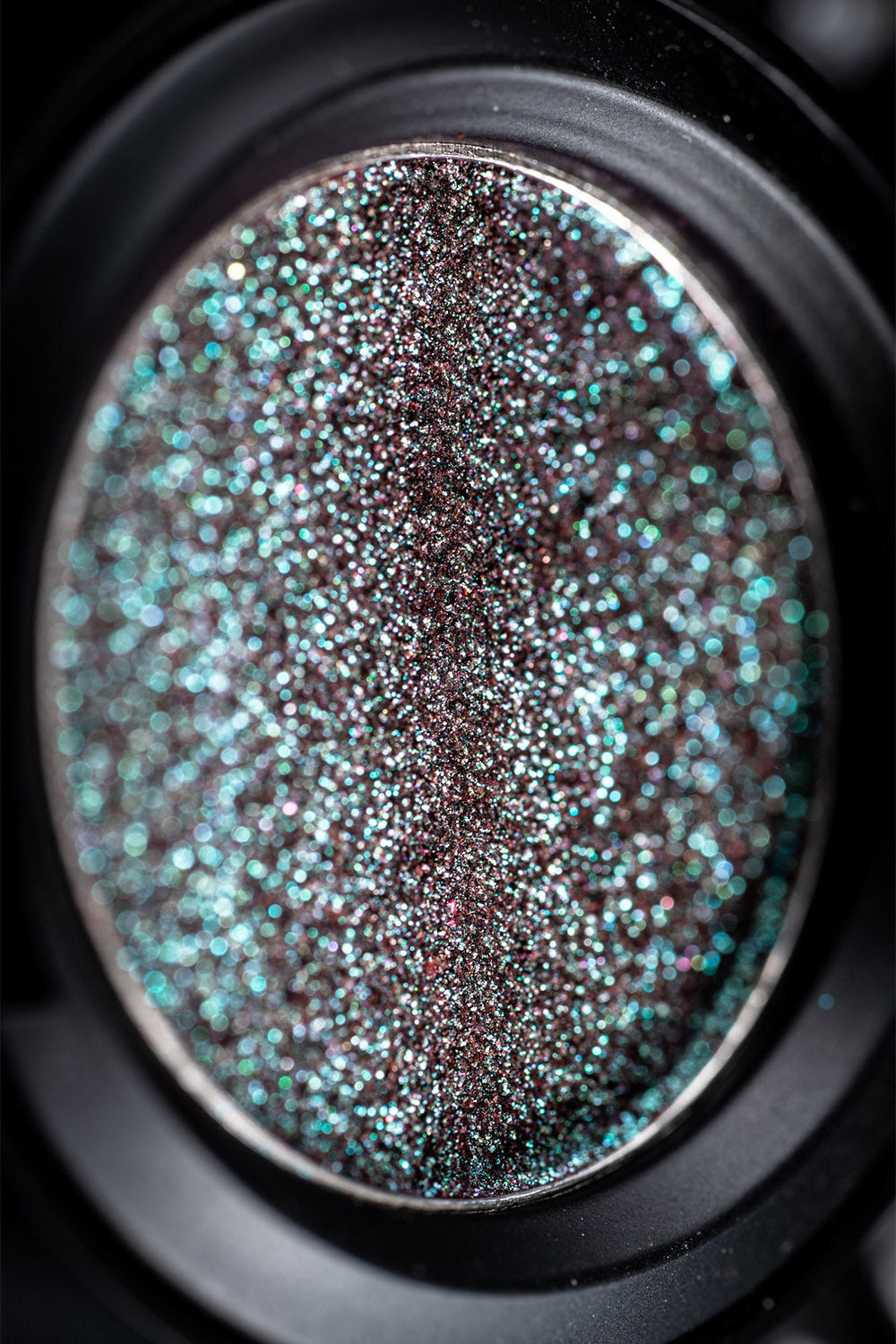 iridescent eyeshadow makeup 