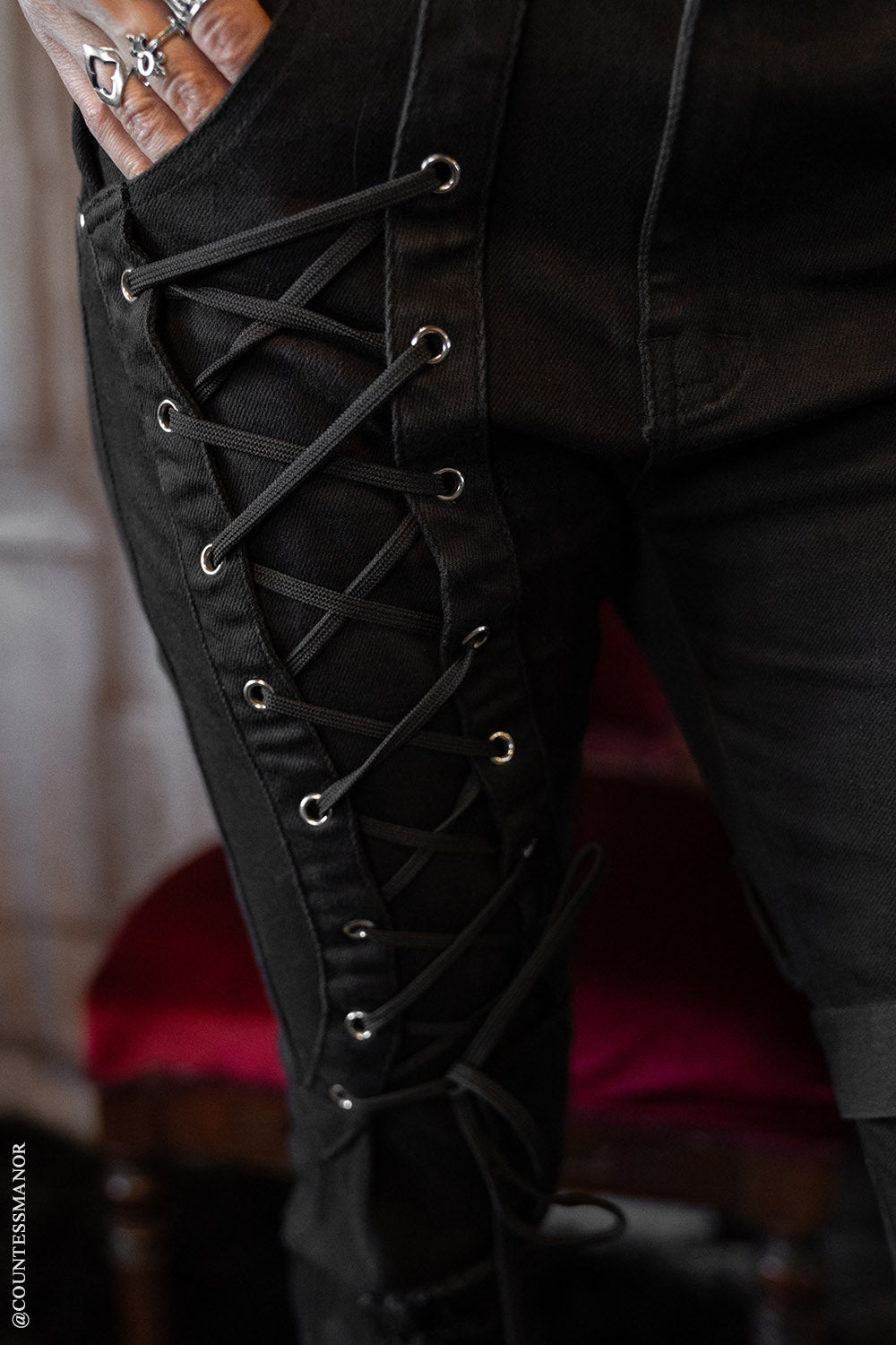 laceup punk skiny jeans