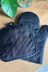 Vampire Slayer Oven Mitt Set
