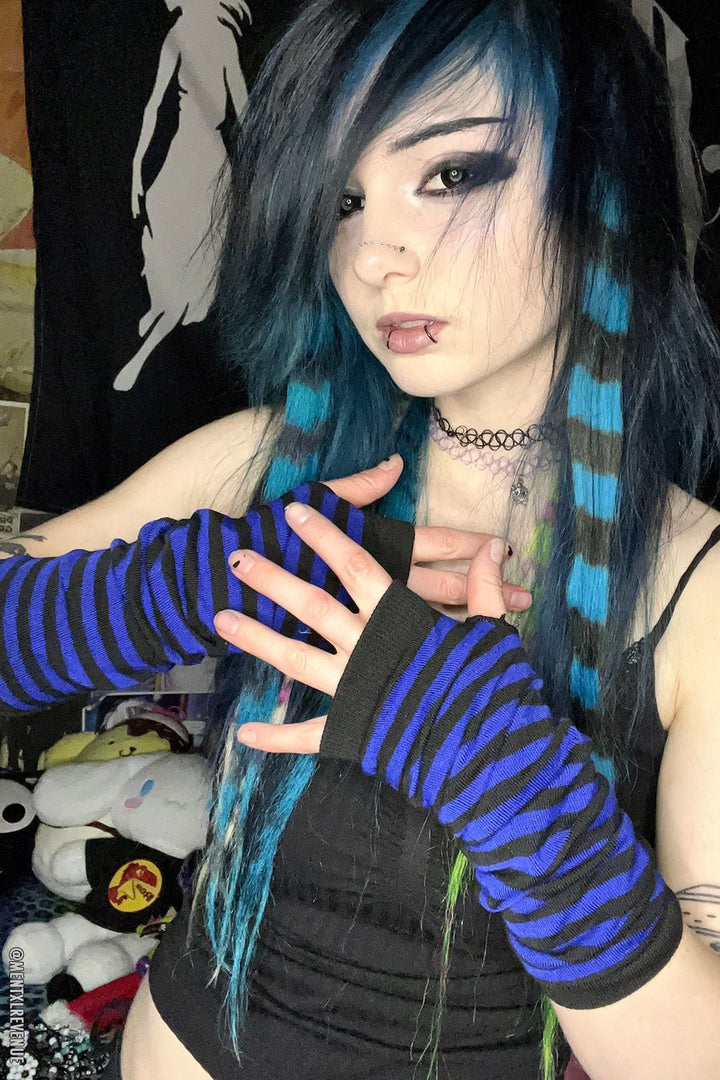 Emo Striped Arm Warmers [BLACK/BLUE] - gloves & armwarmers - VampireFreaks - VampireFreaks