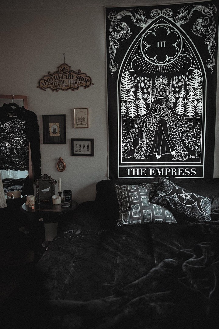 Empress Tapestry - housewares - VampireFreaks - The Pretty Cult