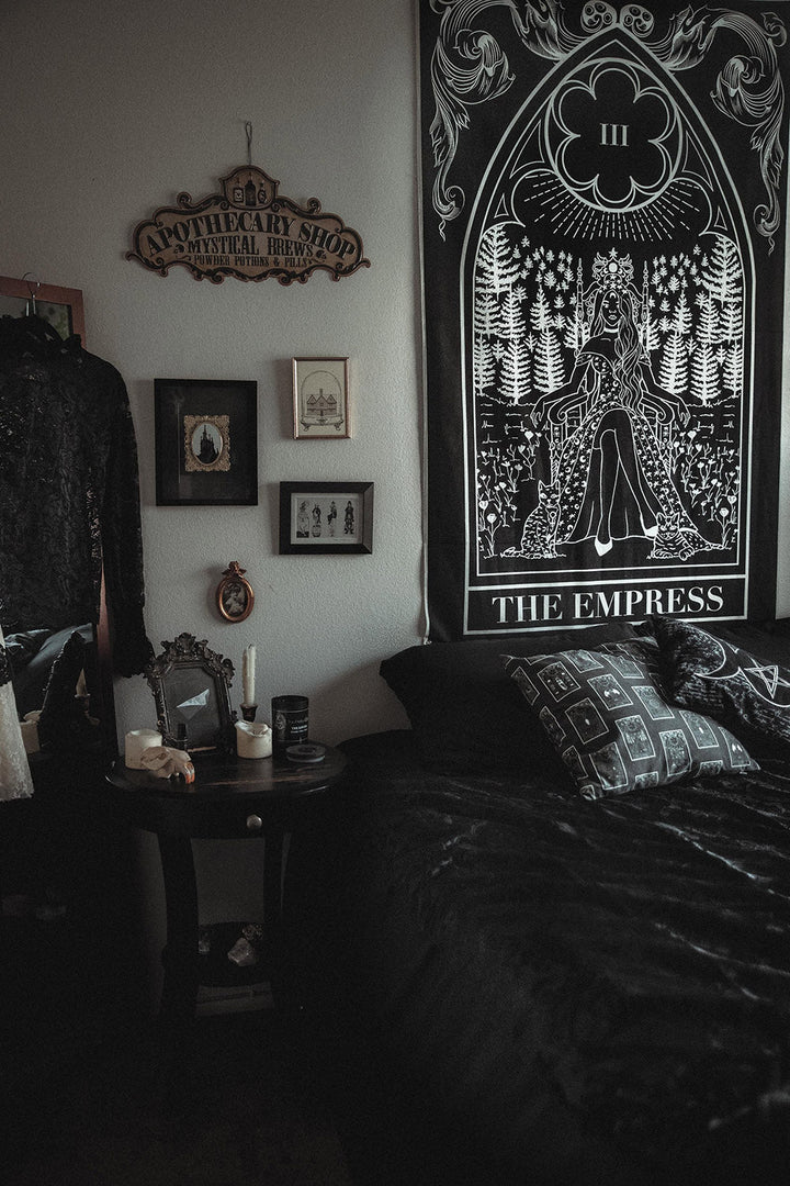 Empress Tapestry - housewares - VampireFreaks - The Pretty Cult