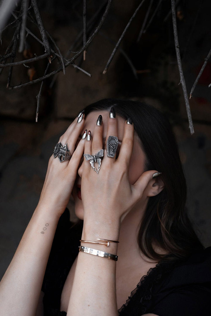 Eternal Bloom Ring - jewelry - VampireFreaks - Lively Ghosts