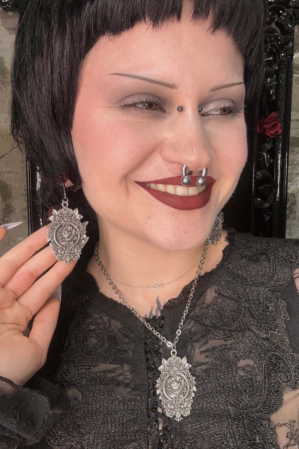 Eternal Rose Earrings - jewelry - VampireFreaks - Mother of Hades