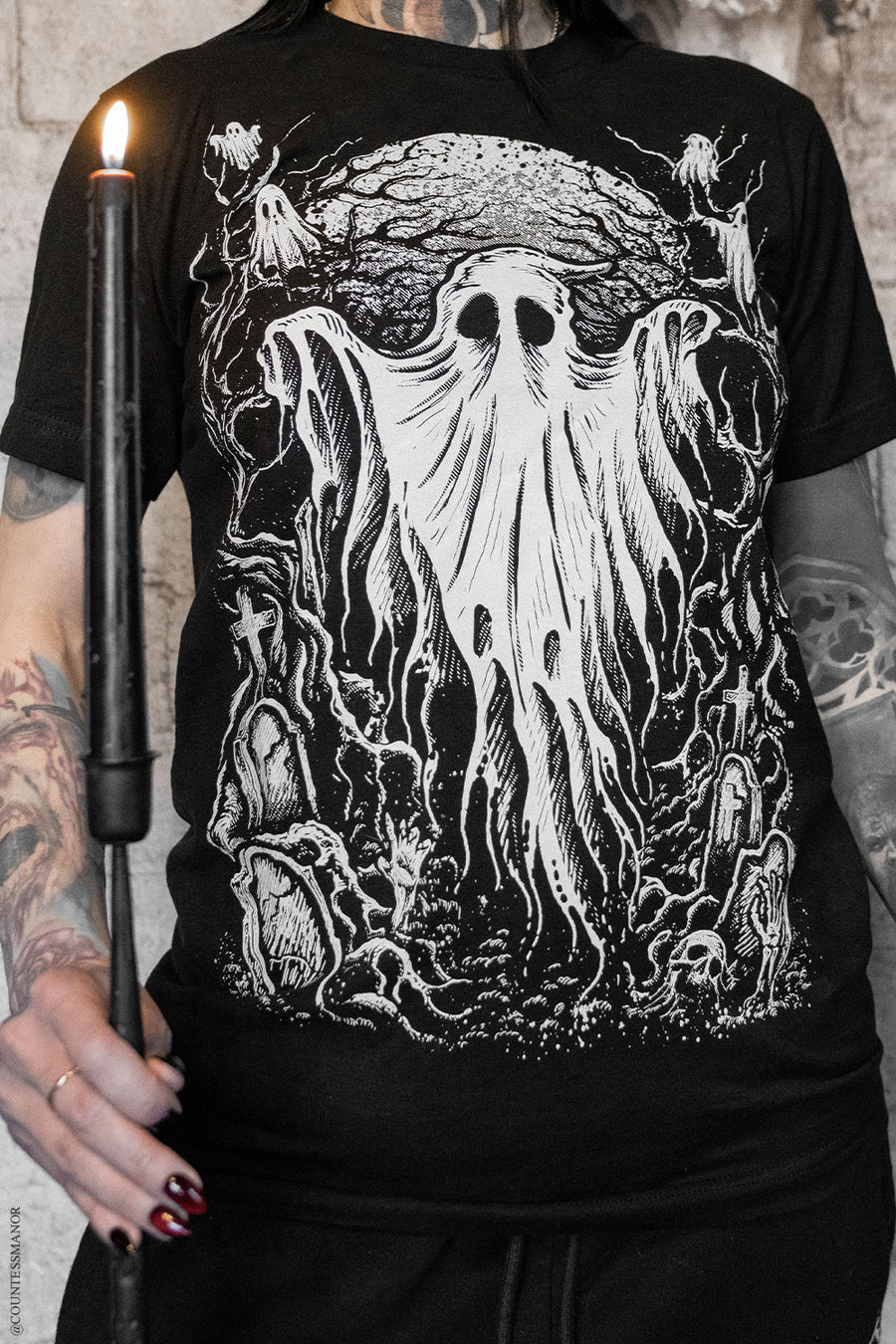 short sleeve ghost gothic black t-shirt