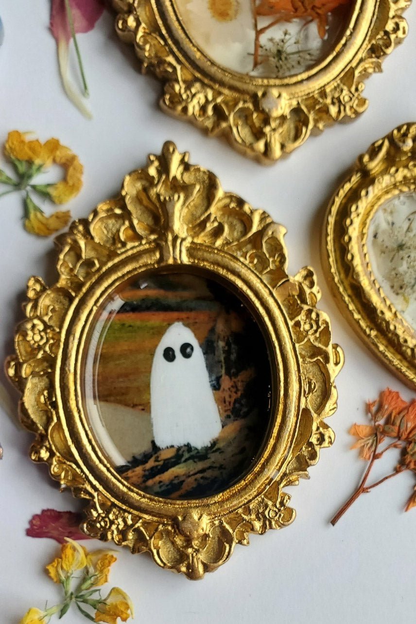 Ghosts on Vacation Hand-painted Mini Art [Mystery Item]