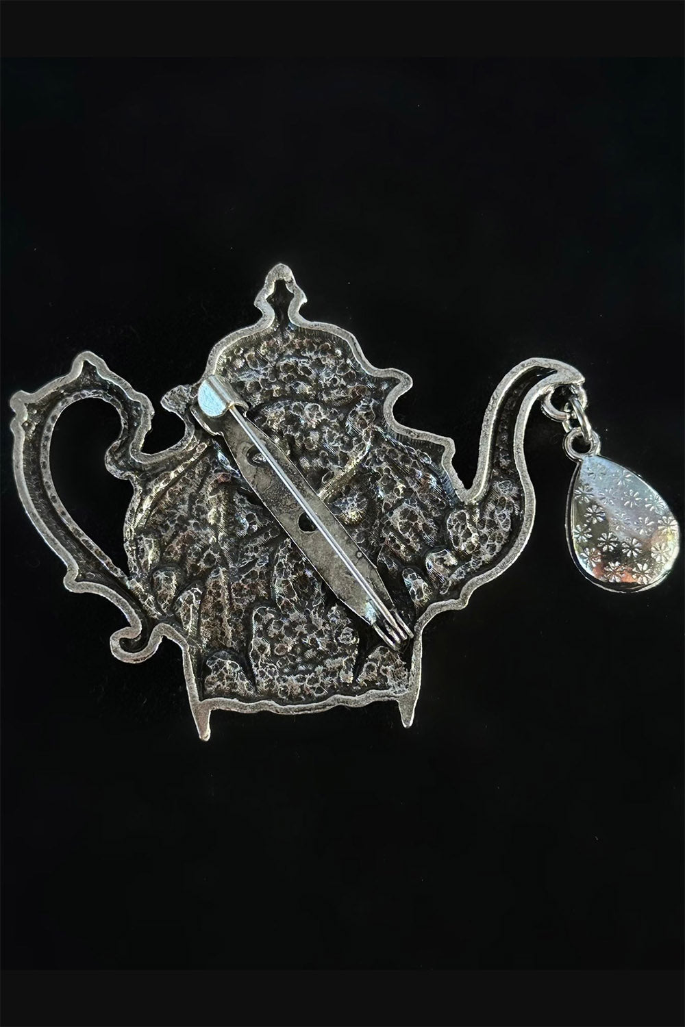 dark alice in wonderland tea pot hair bow and brooch