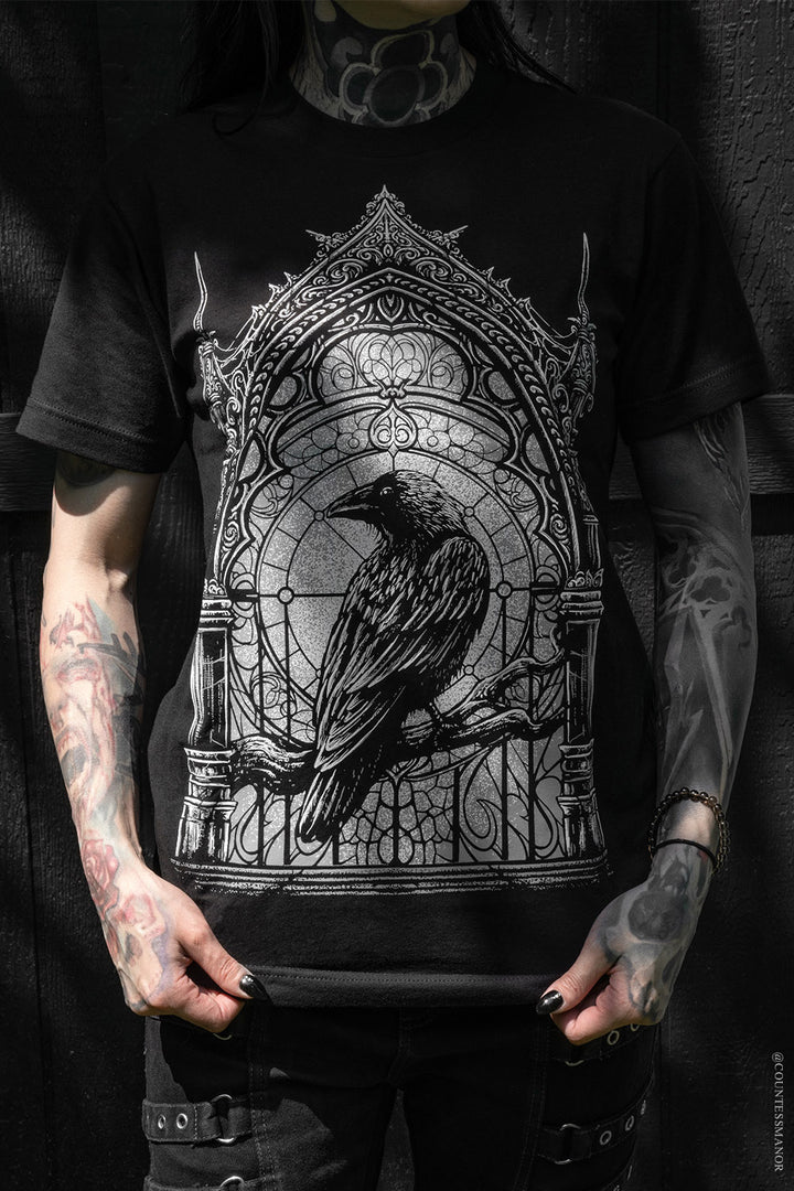 gothic cathedral crow raven t-shirt