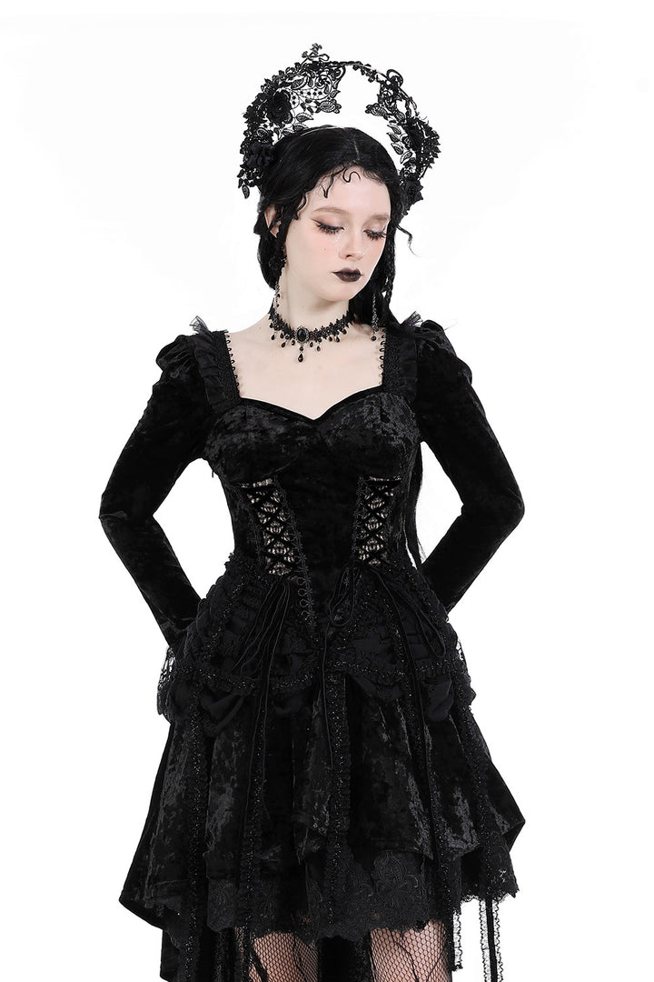 dark gothic sweetheart neckline velvet dress