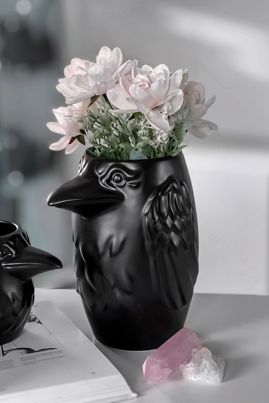 raven sculpted flower vase