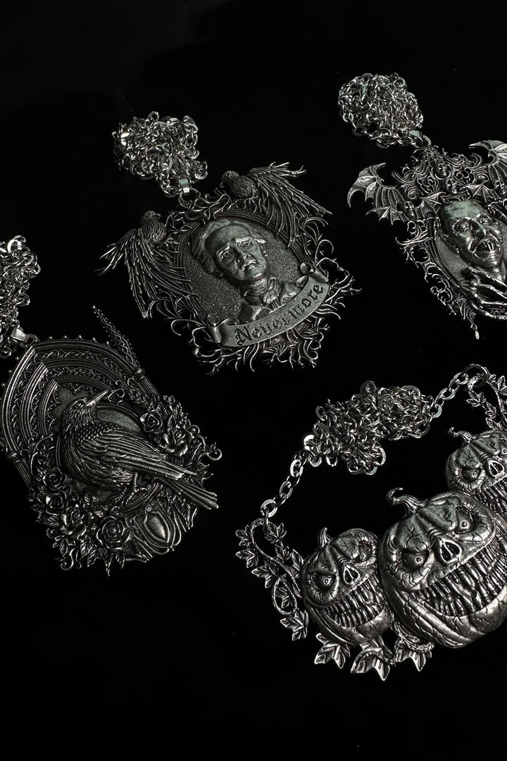 metal vintage goth style necklaces