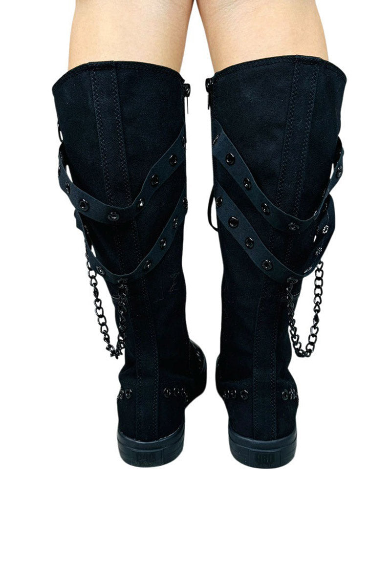 knee-high skater scene girl shoes