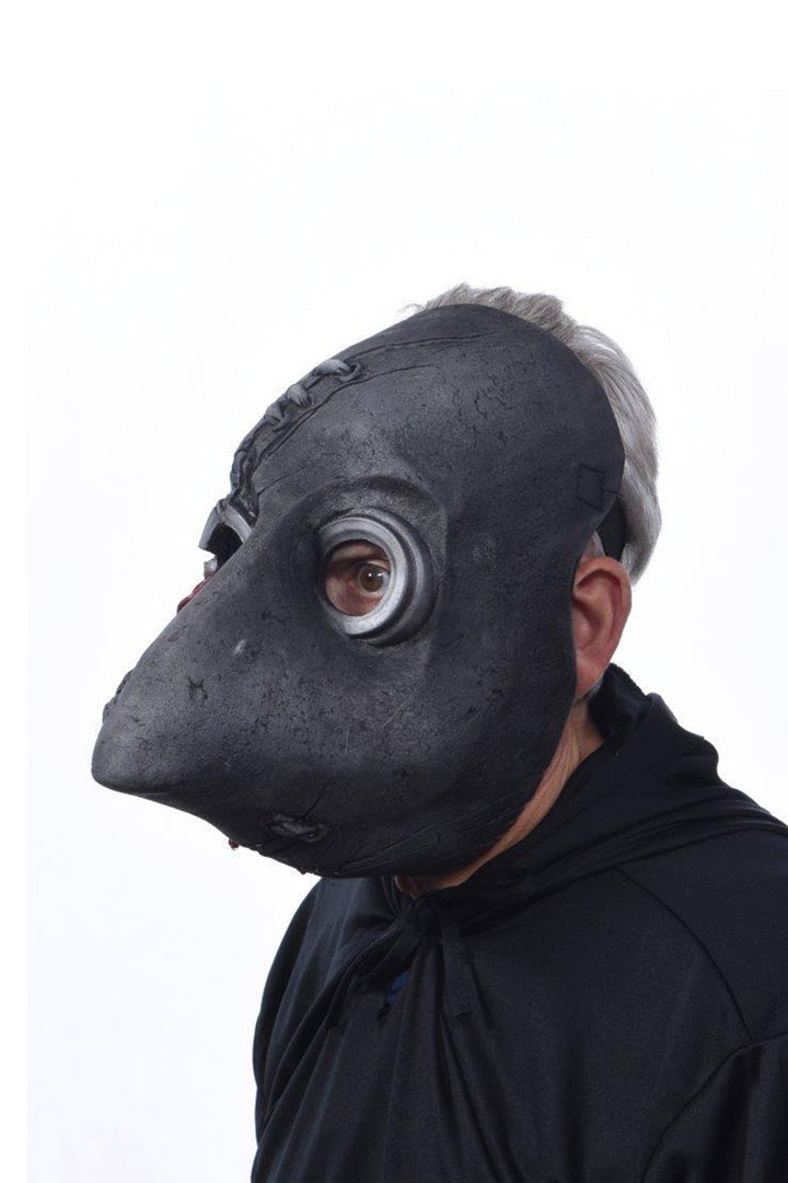 scary creepy plague doctor mask for halloween