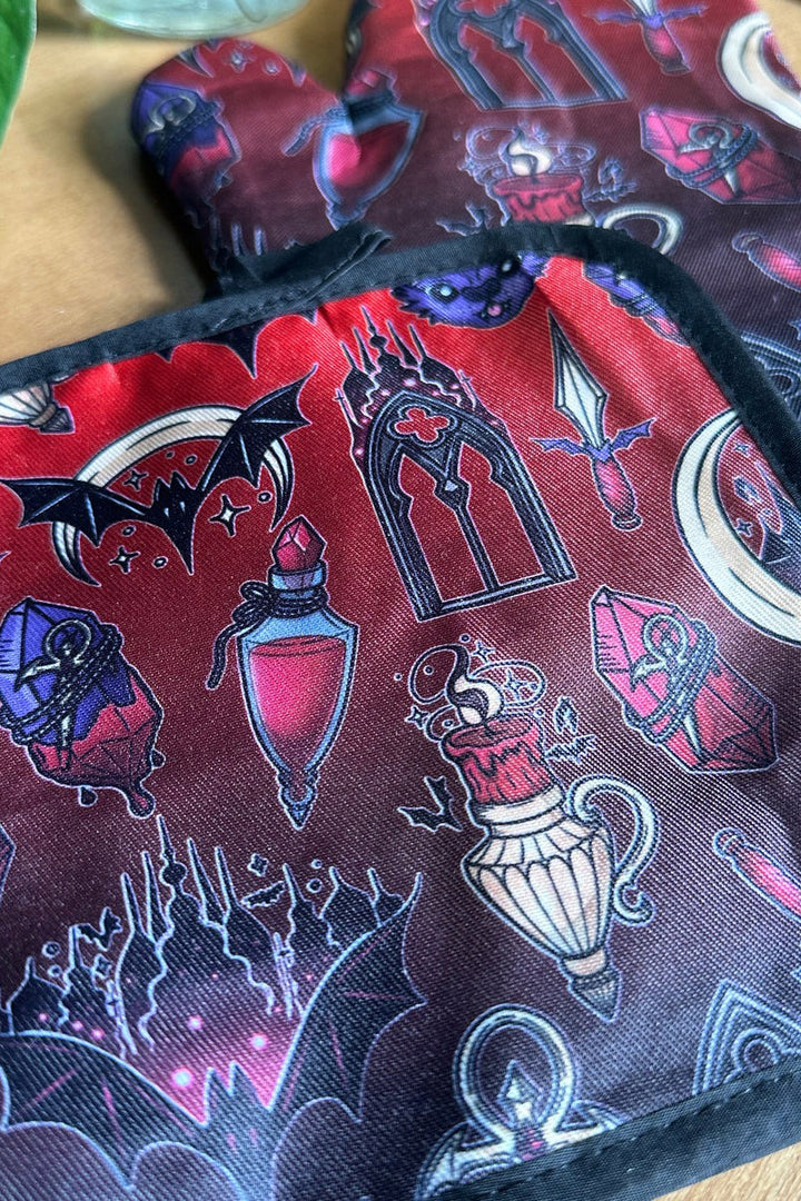 Vampire Slayer Oven Mitt Set