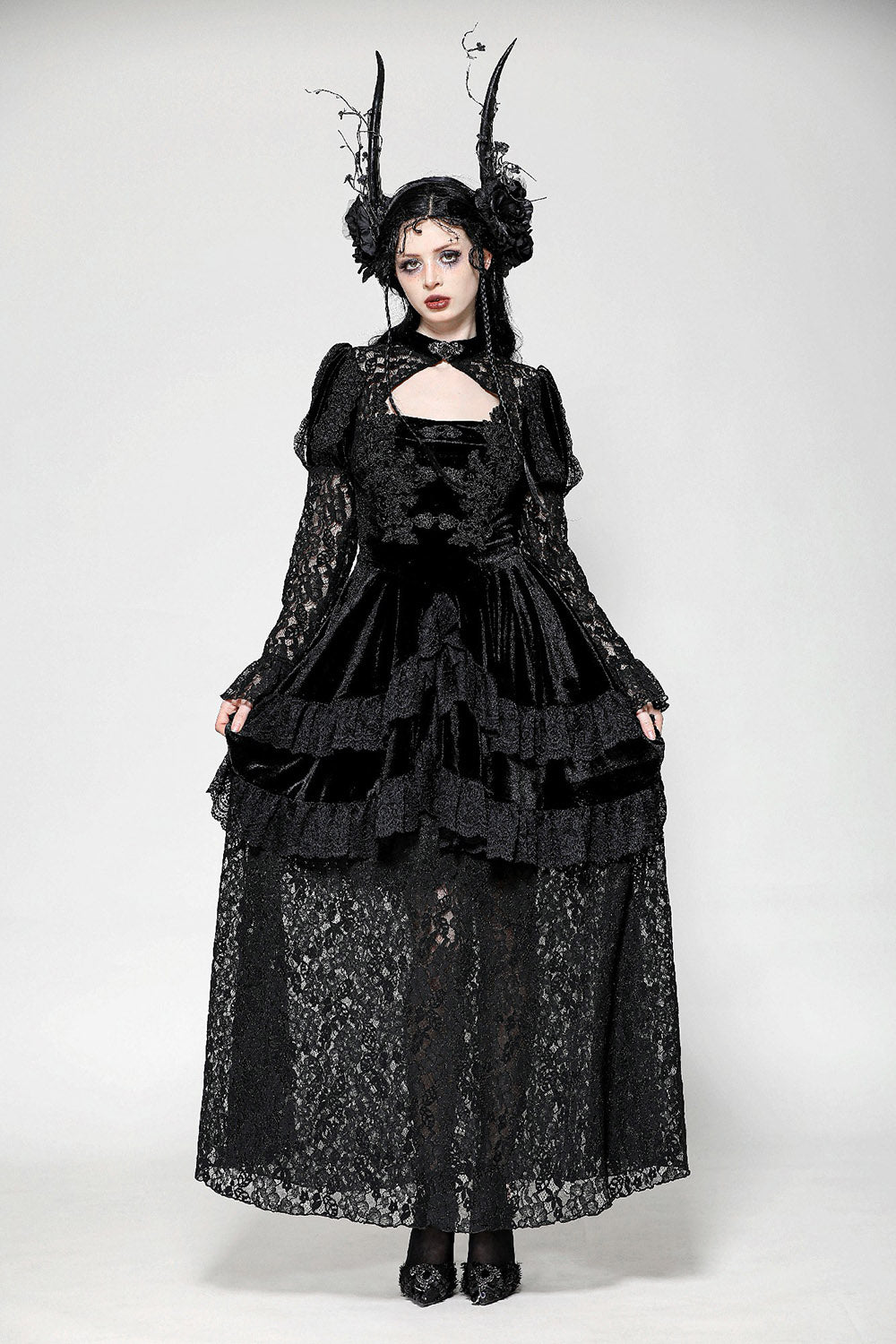 chest keyhole cutout hollow out dress