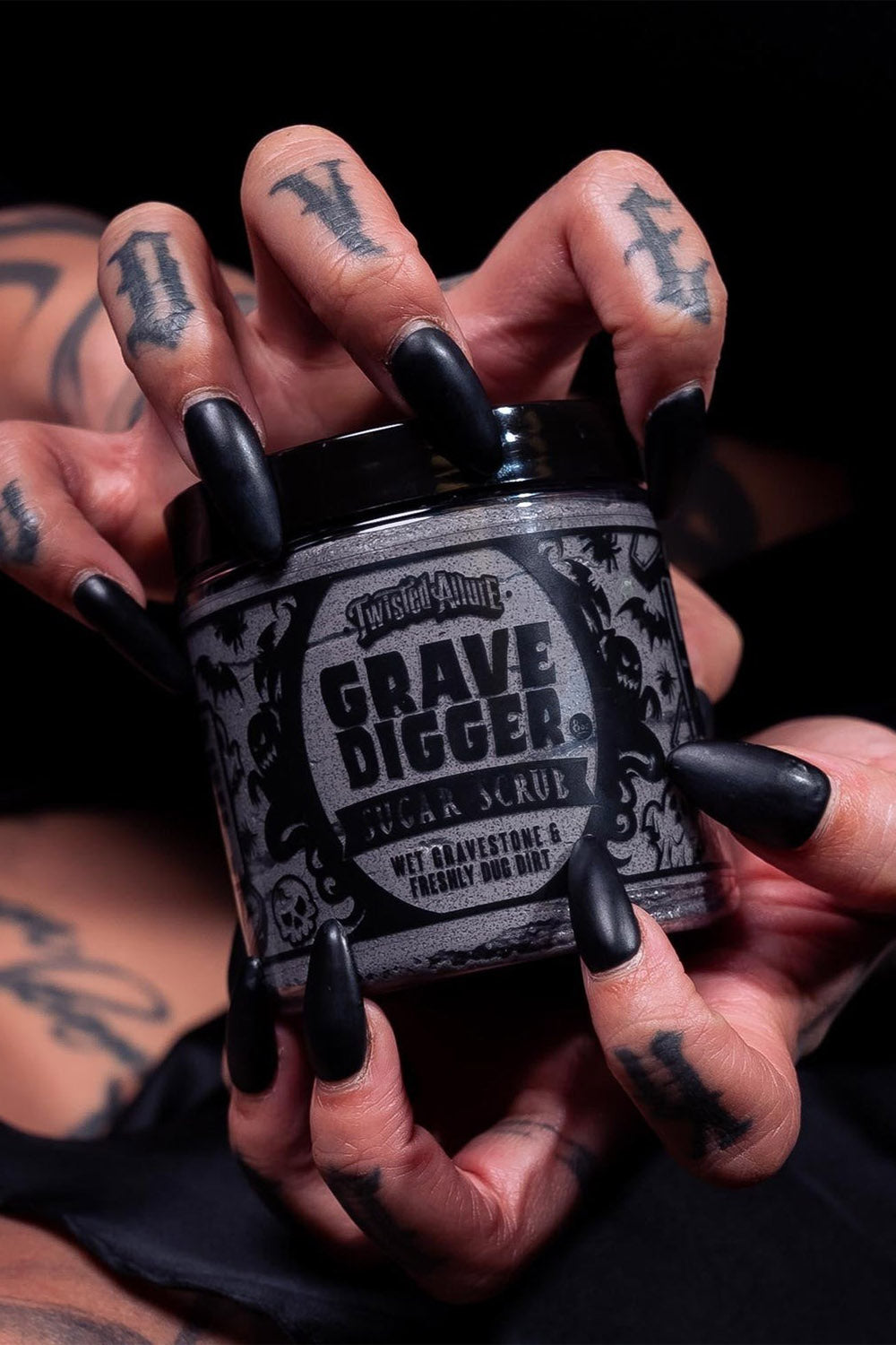 twisted allure gothic sugar body scrub