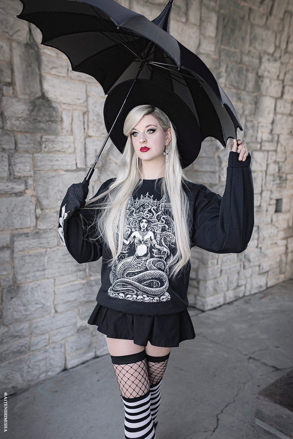 gothic clothes