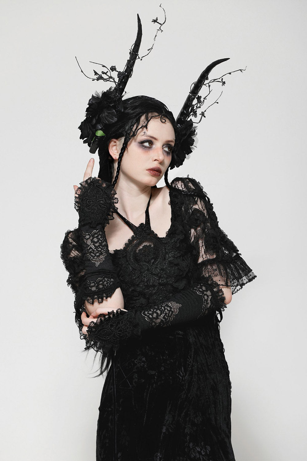 gothic lace arm warmers