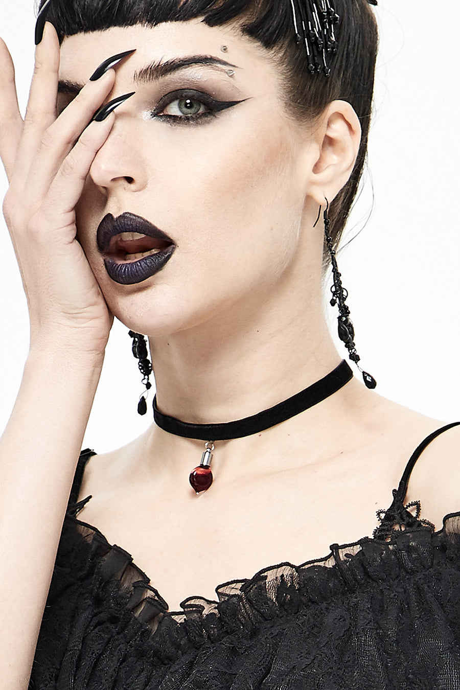 Vampire Blooddrop Choker