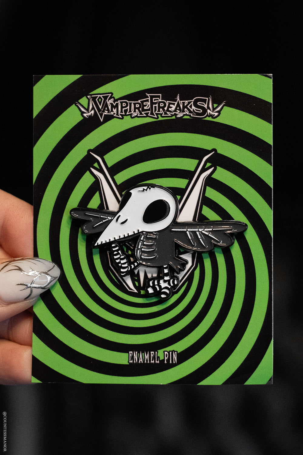 vampirefreaks gothic skeleton crow enamel pin