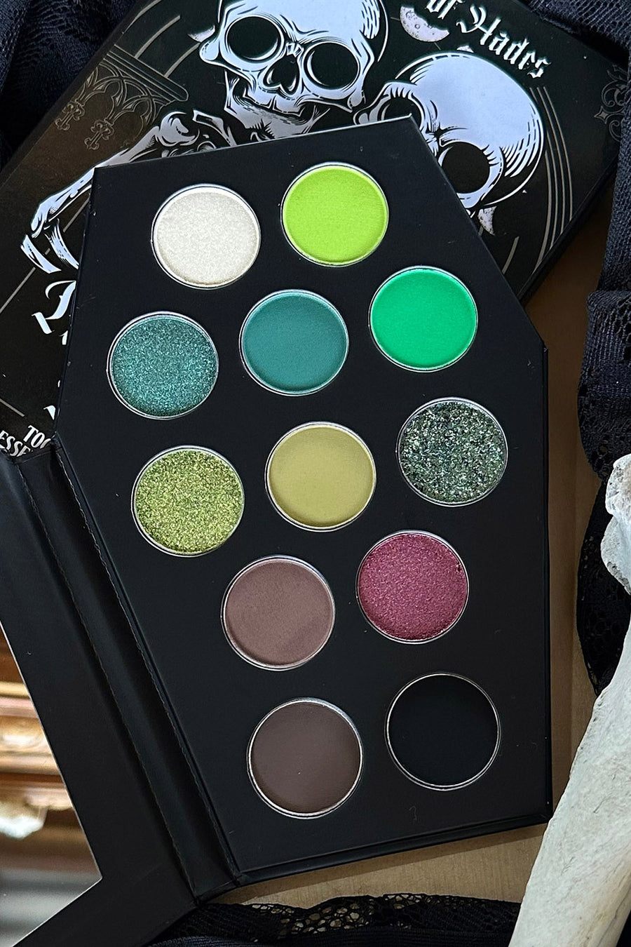 green and turquoise eyeshadow palette 