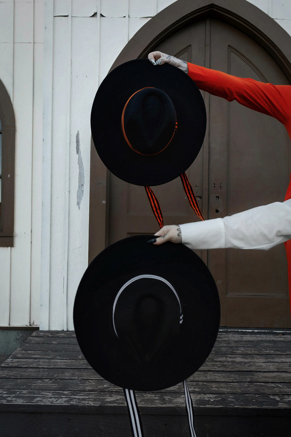 Sombrero con velo de pesadilla naranja 