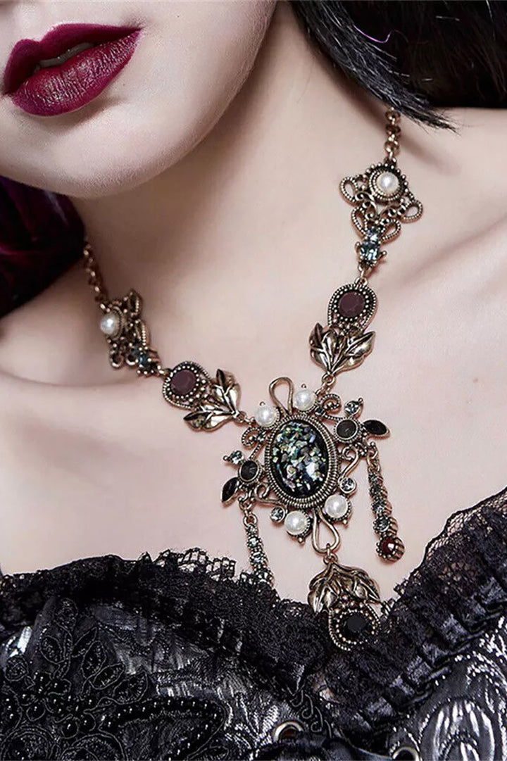 vintage gothic style necklace made of alloy