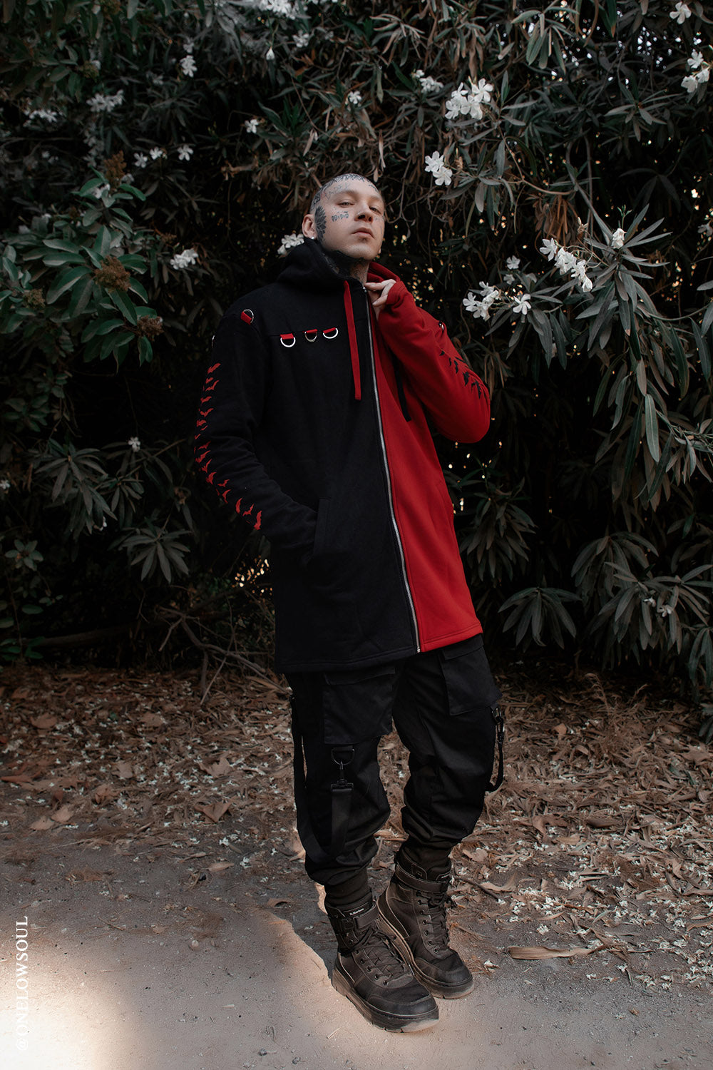 Split Mage Hoodie [Black/Red]