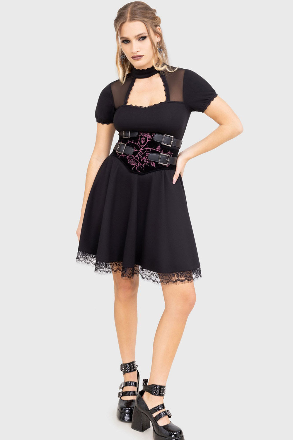 Wilted Petals Underbust Belt [Black/Purple] – VampireFreaks