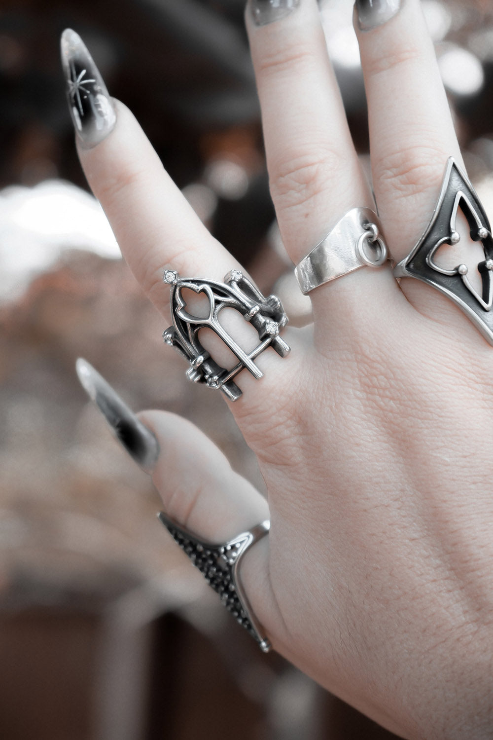 Veilring Vaulted Veil Ring – VampireFreaks