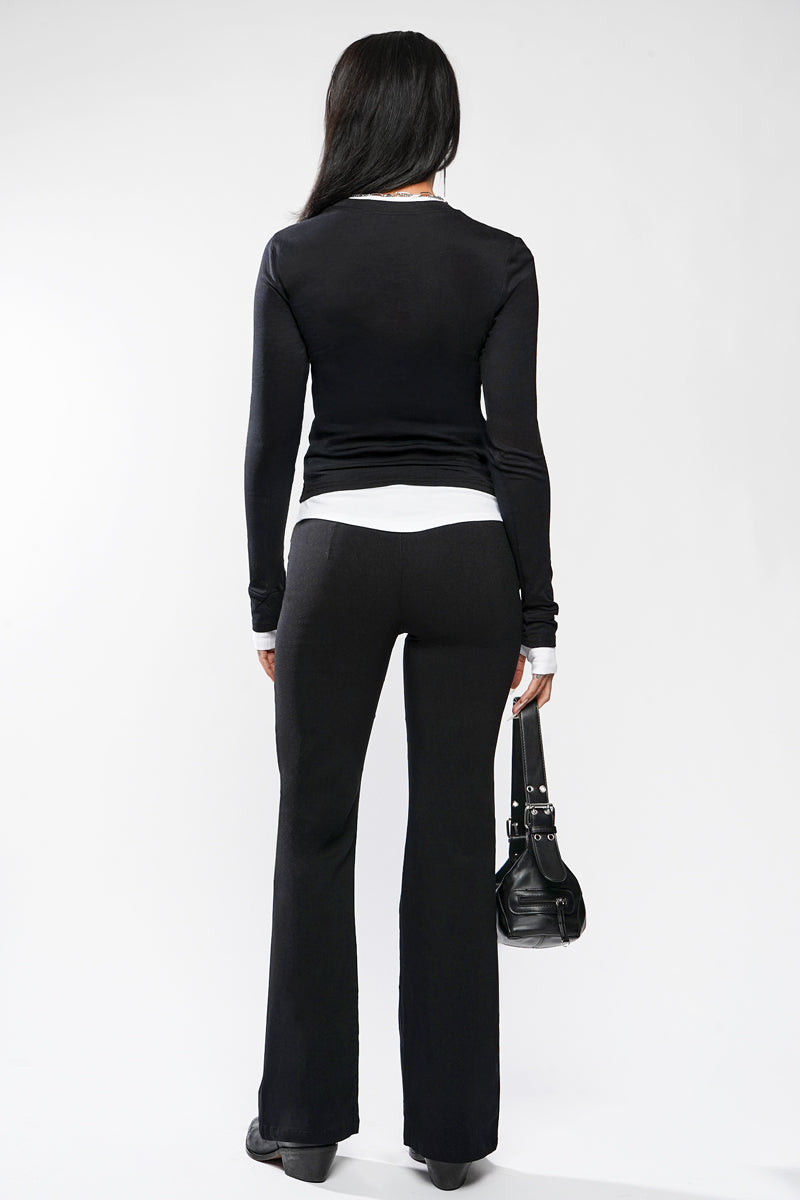 womens layered shirt with thumbholes