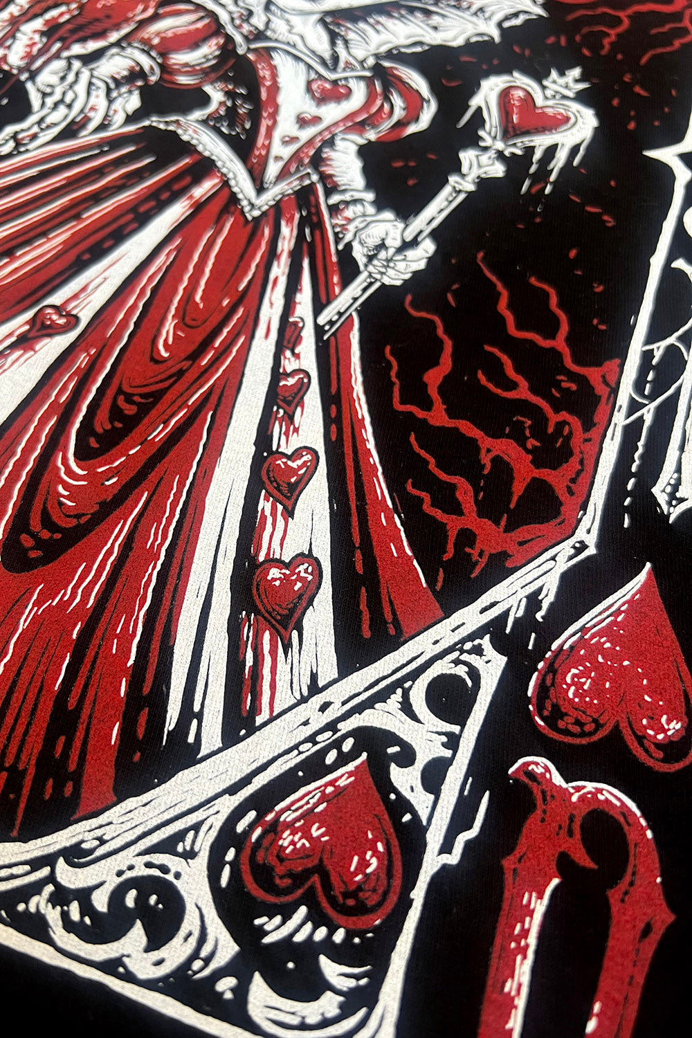 distressed spooky heavy metal gothic dark alice in wonderland queen of hearts clothes