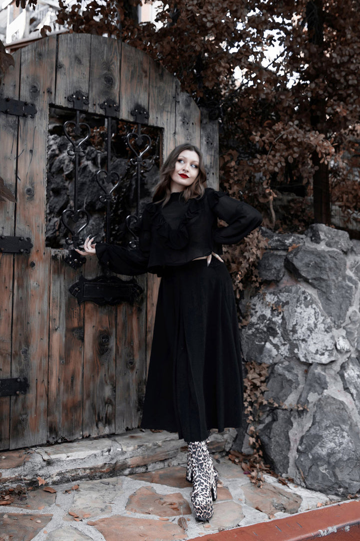 womens elegant gothic black midi length skirt