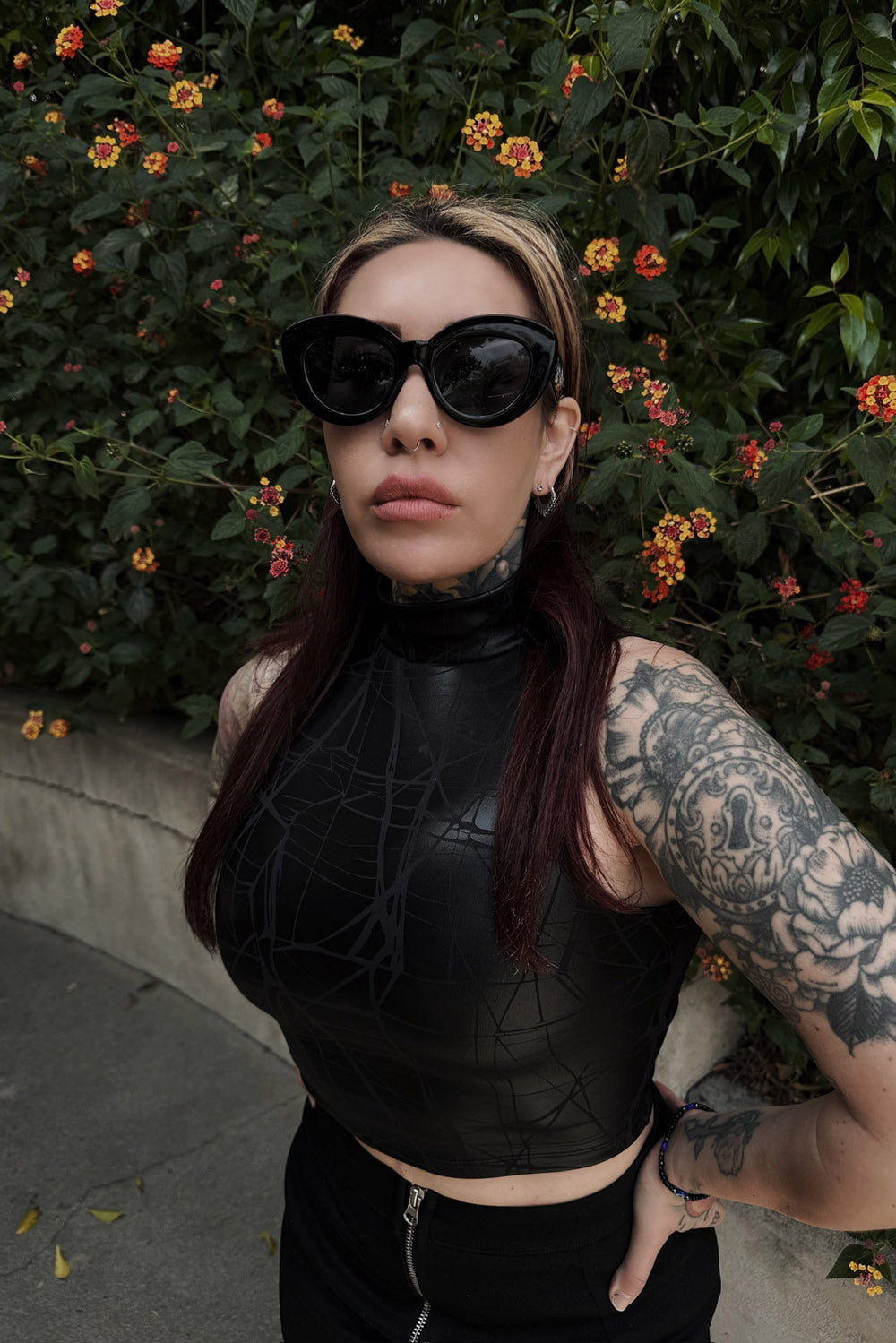 exaggerated dramatic large round sunglasses 