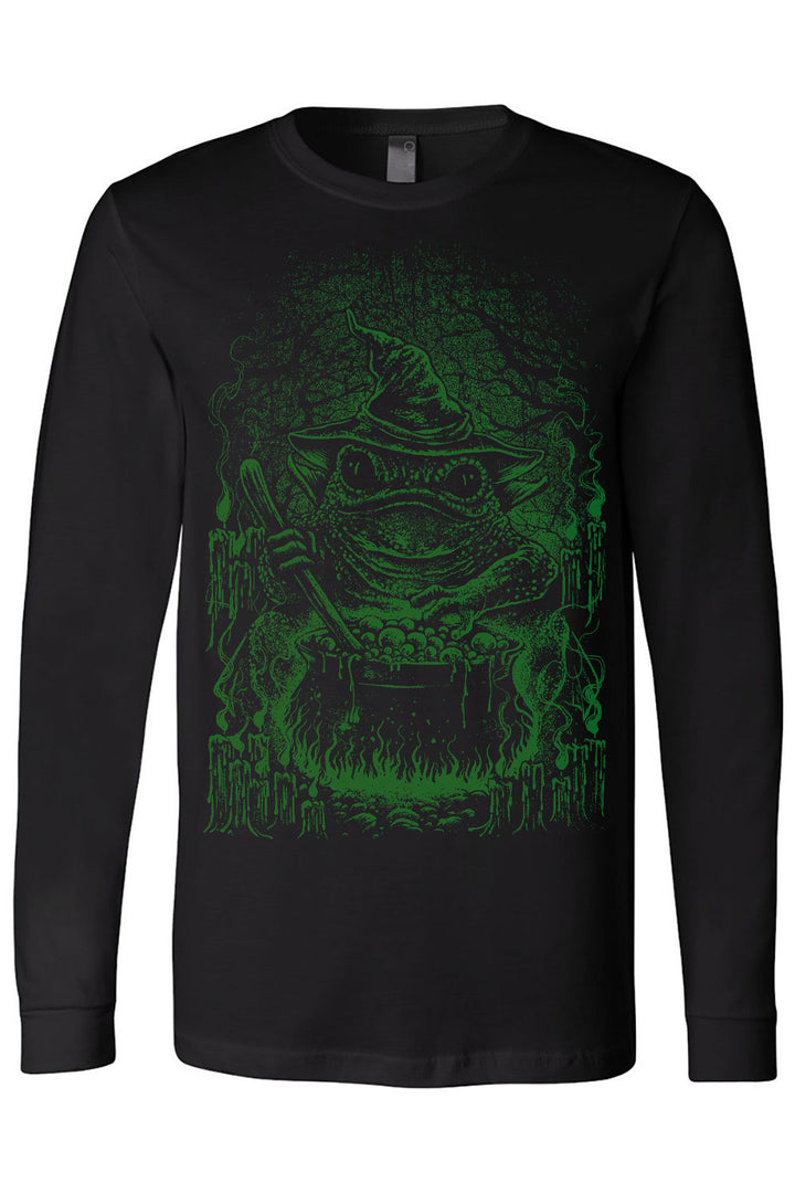 frog wearing witch hat t-shirt