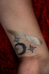 curst kosmetics chromatic silver glitter eyeshadow