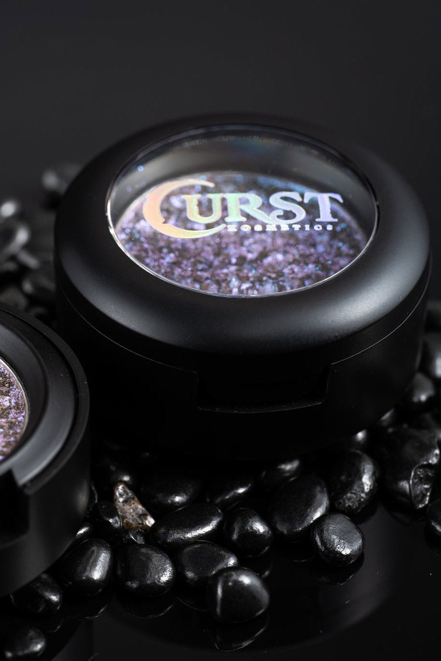 pretty purple glitter eyeshadow