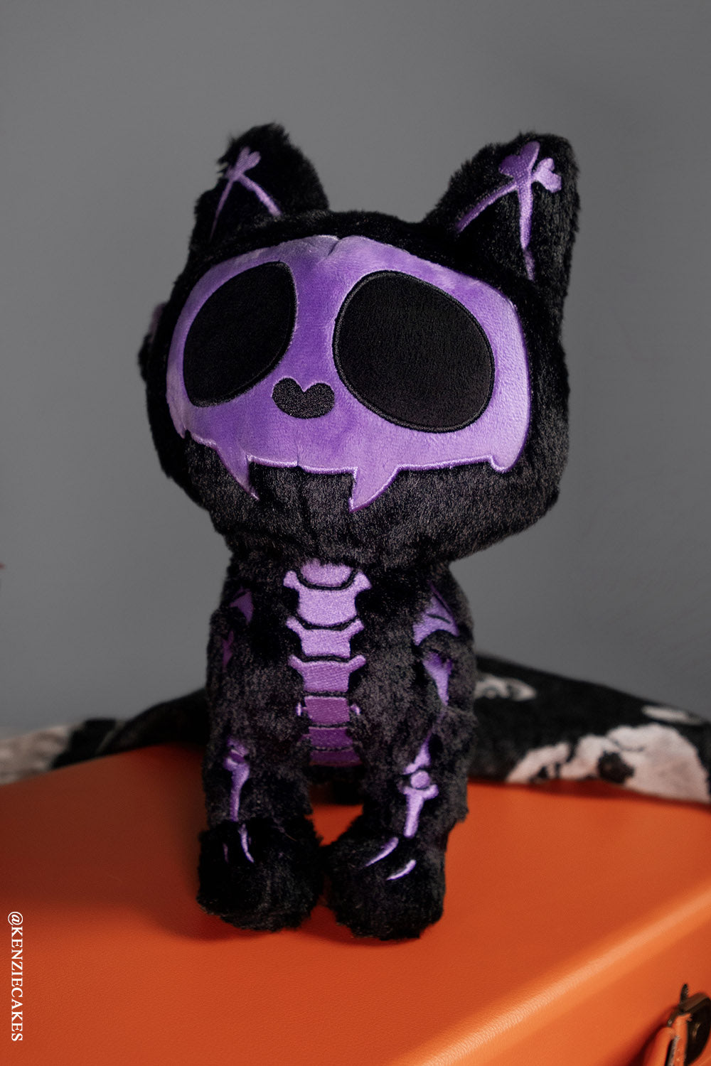 Skelekitty Plush Toy [Purple Bones Limited Edition] – VampireFreaks